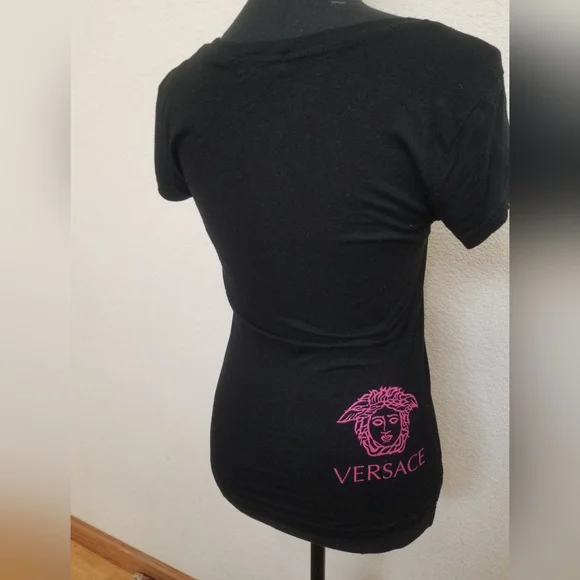 Versace Vintage logo shirt! - Picture 4 of 6